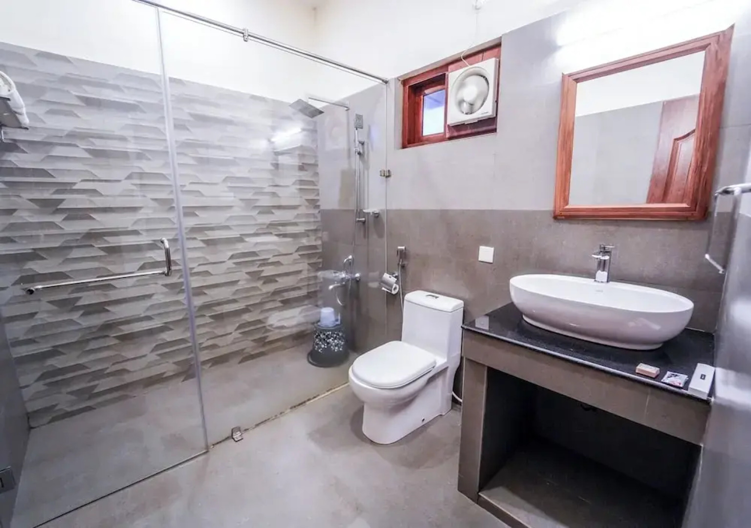 Solaris Beach View Resort by VOYE HOMES