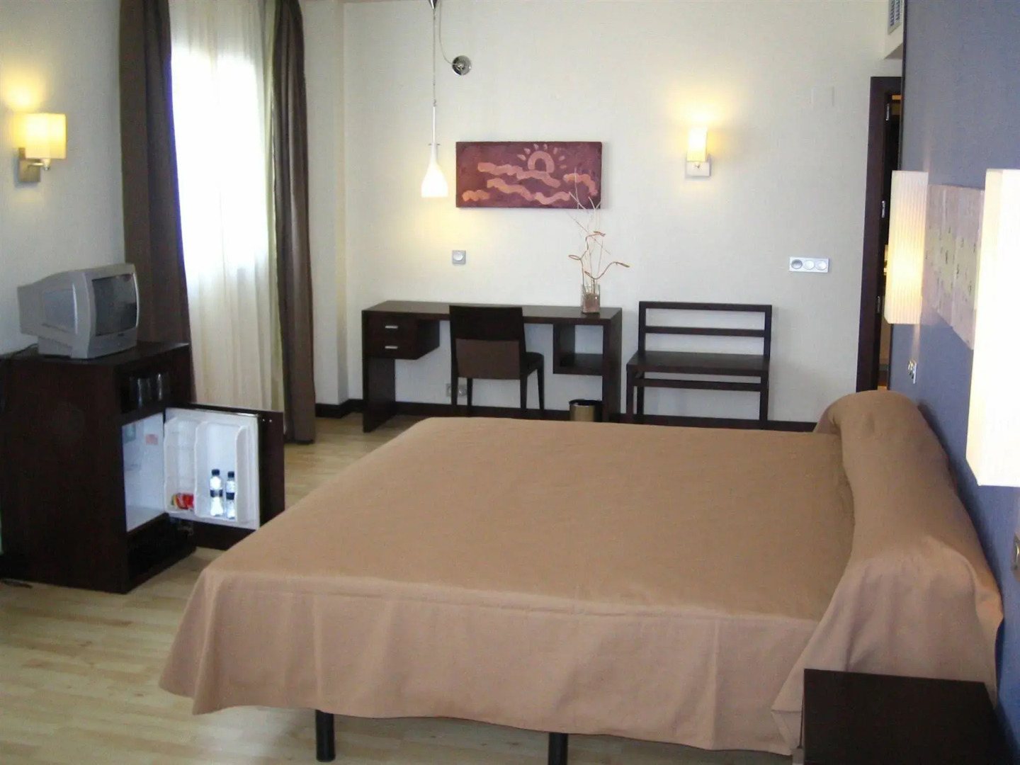 Hotel Puerta de Ocaña