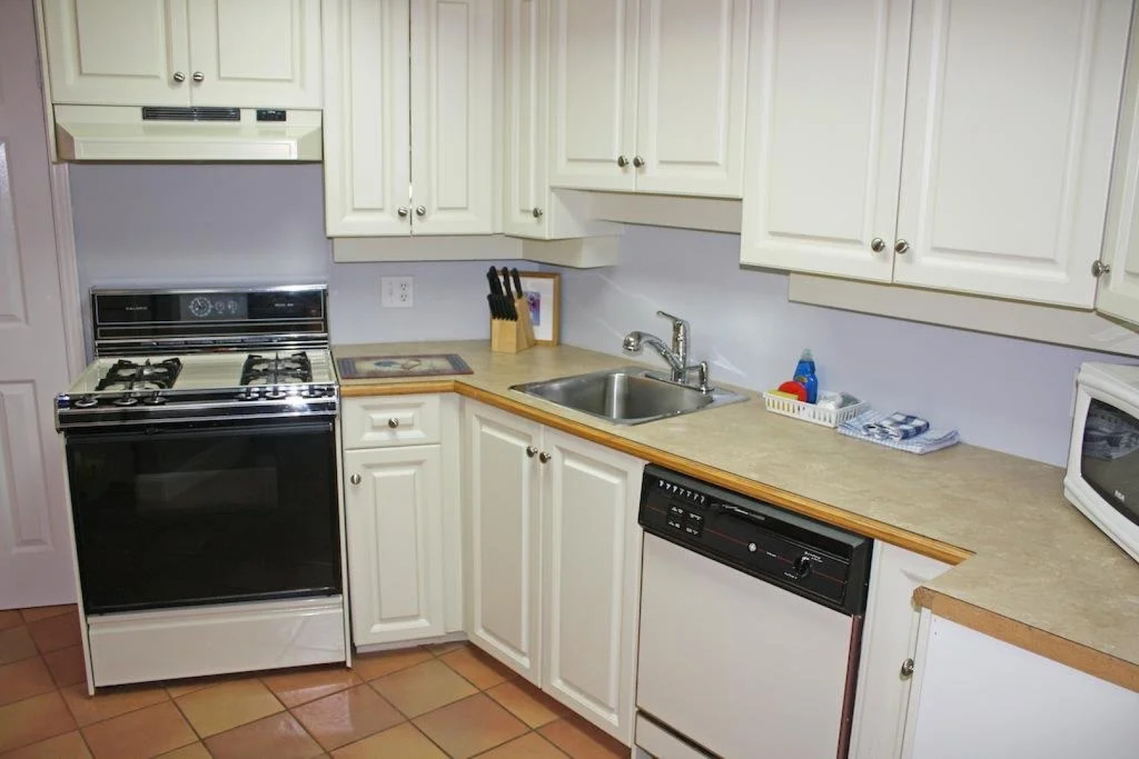 Beachside by the Bay Waterfront Suites