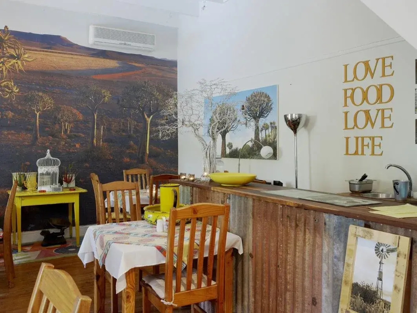 Yellow Aloe Guesthouse