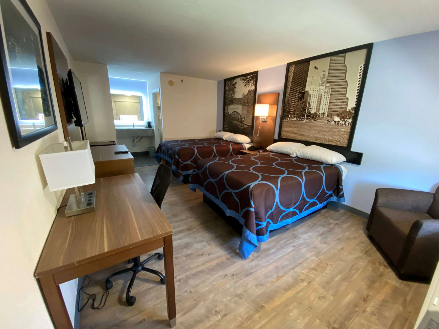 Super 8 by Wyndham Marietta/West/Atl Area