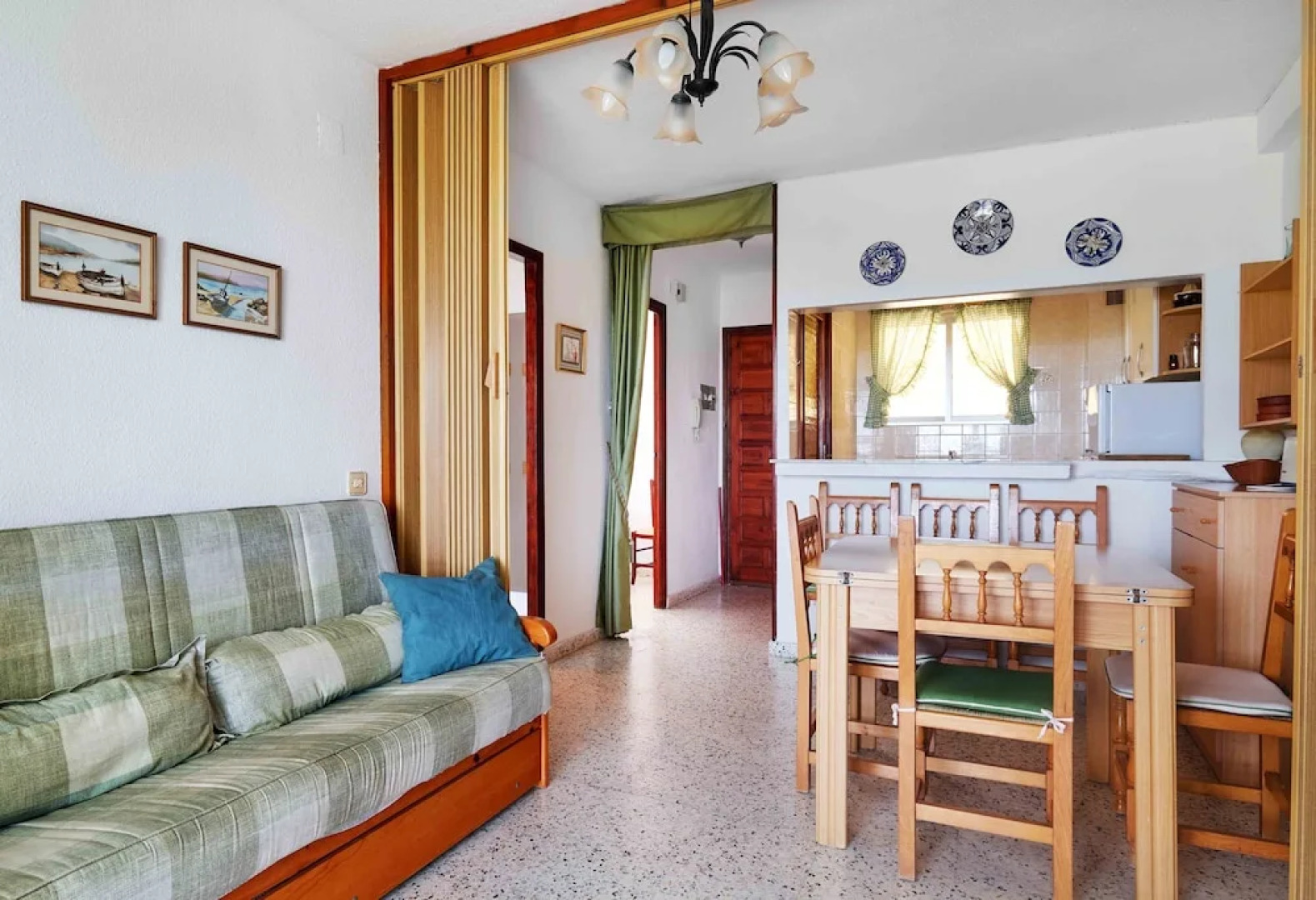 Sea view Apartment for 4