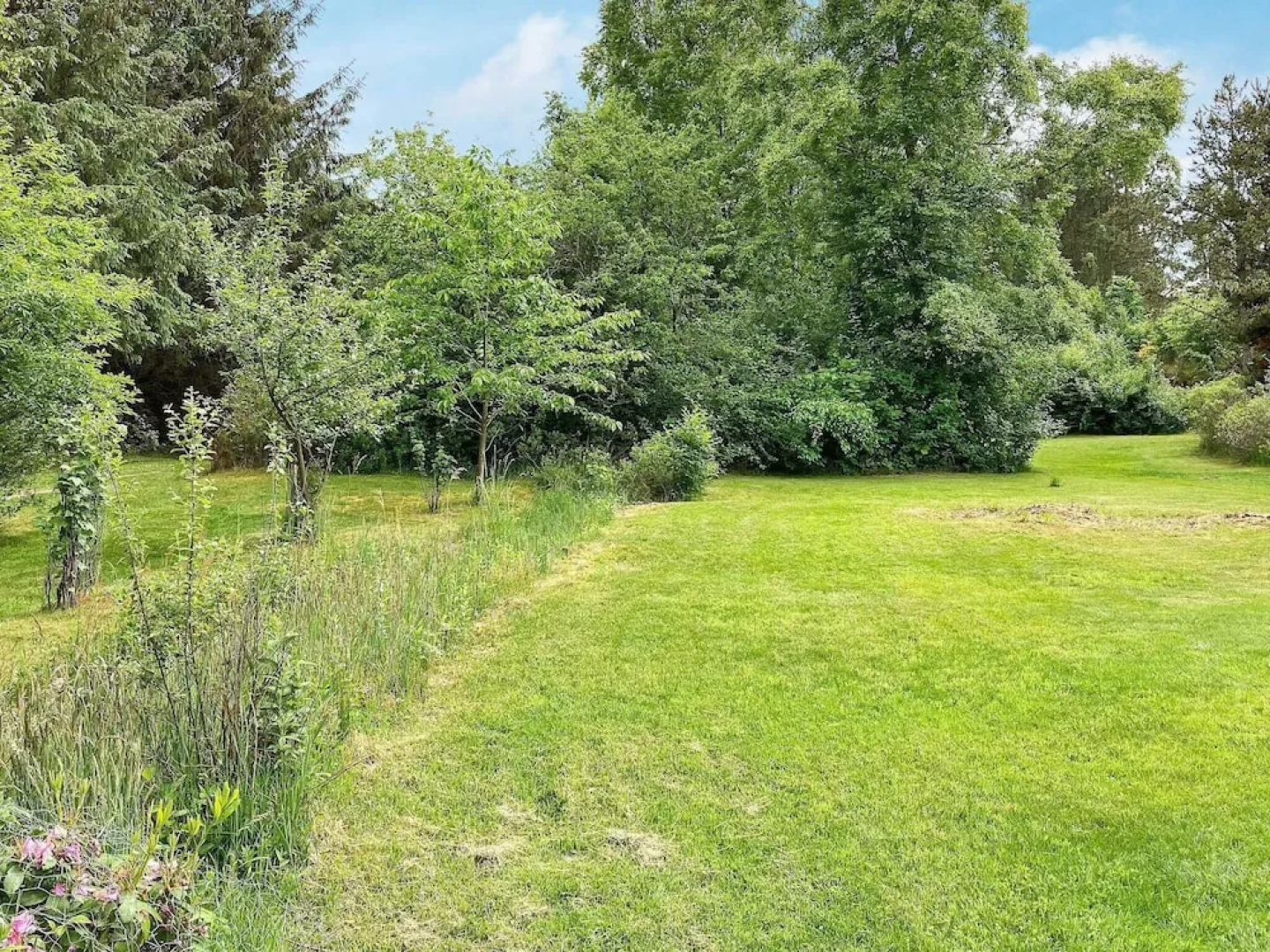 Cozy Holiday Home in Grenaa near Beach