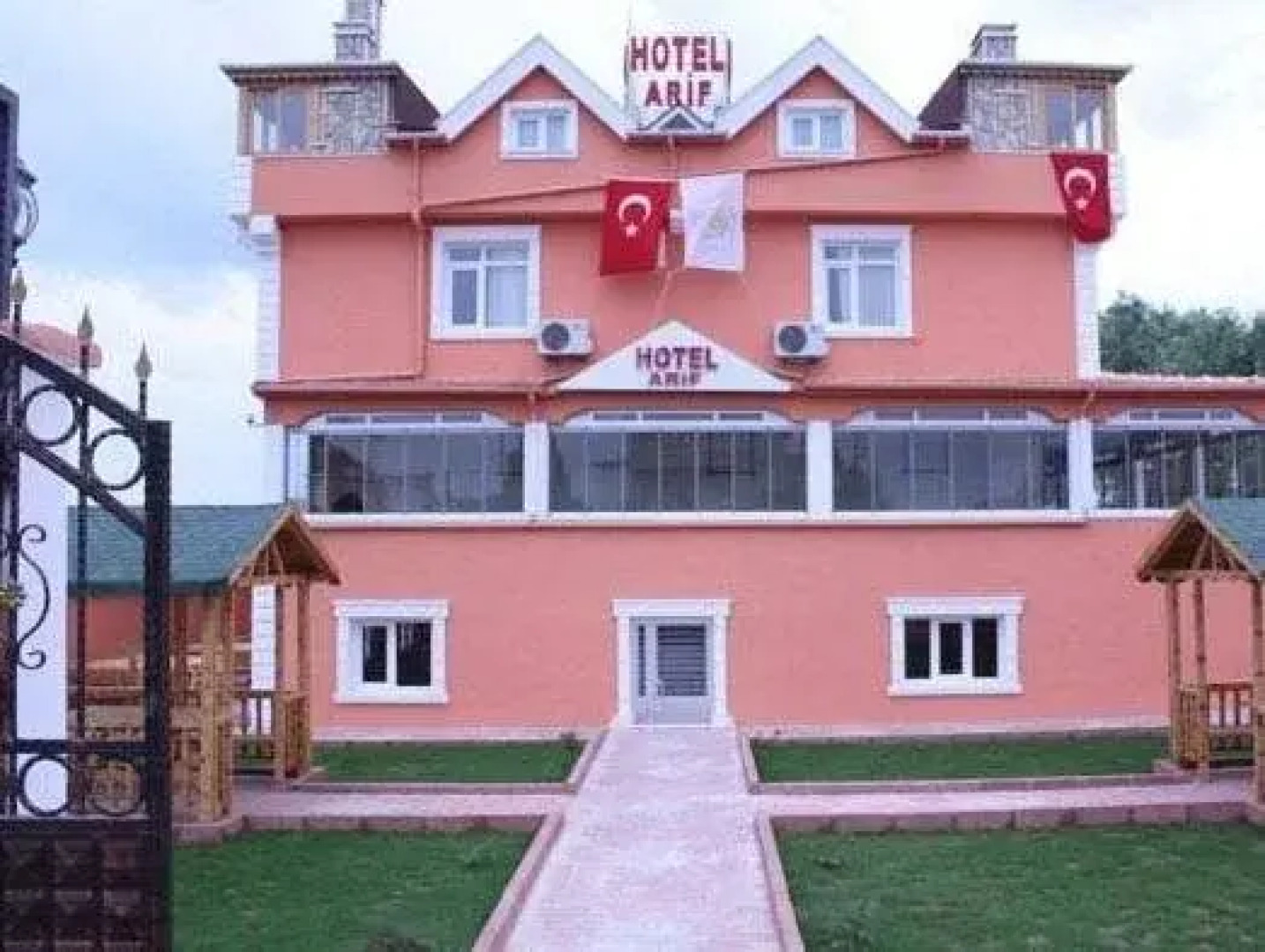 Hotel Arif