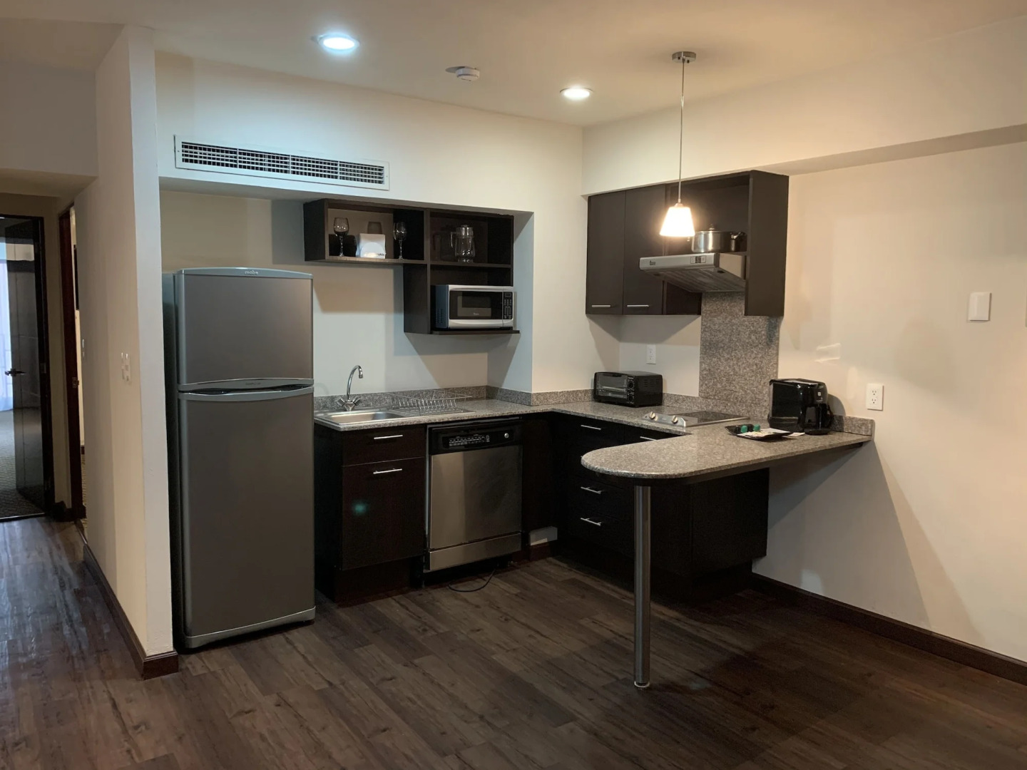 St Isidro Suites Corporate Housing SPA & Wellness Center