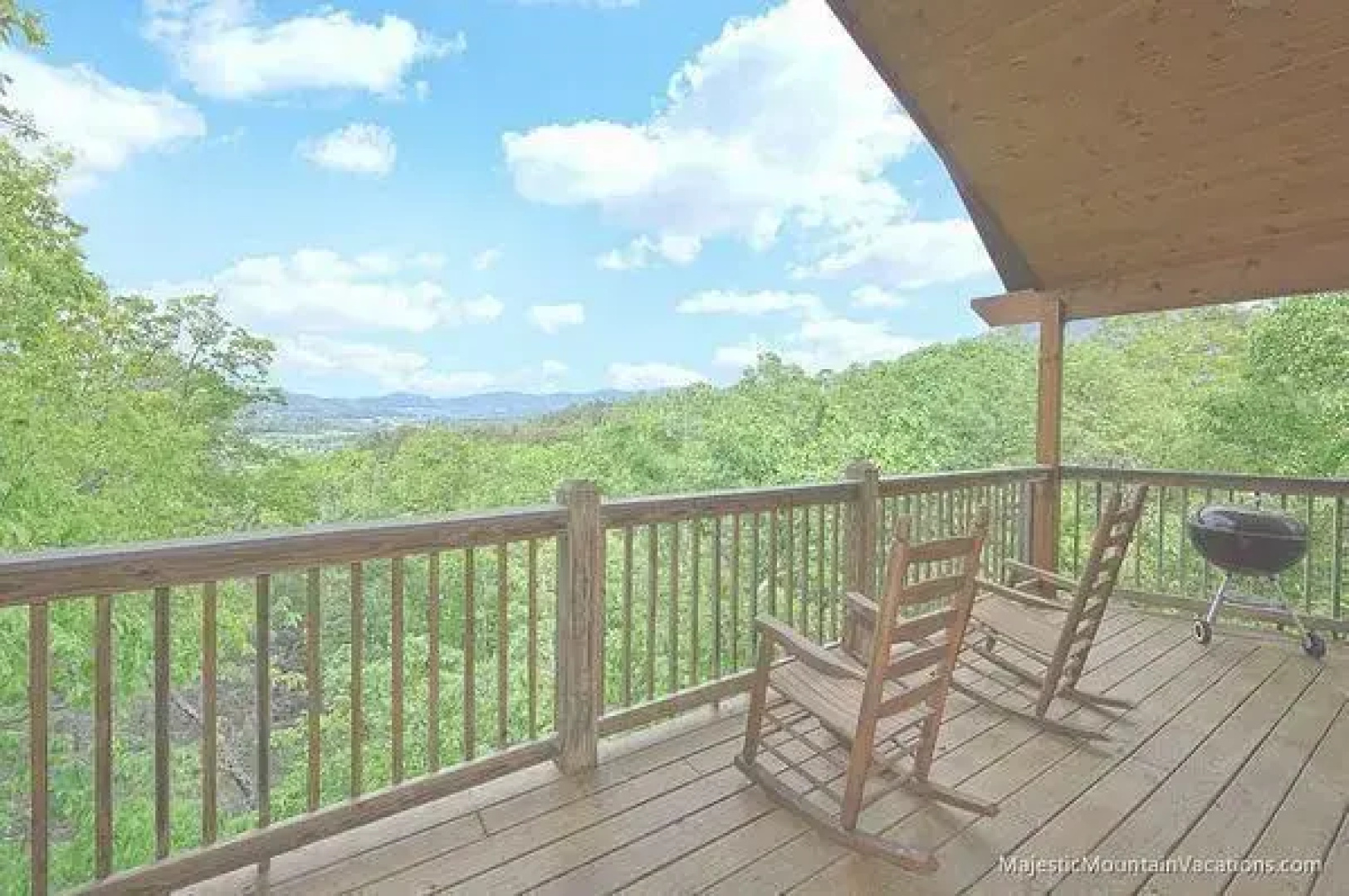 Lovers Lookout by Majestic Mountain Vacations