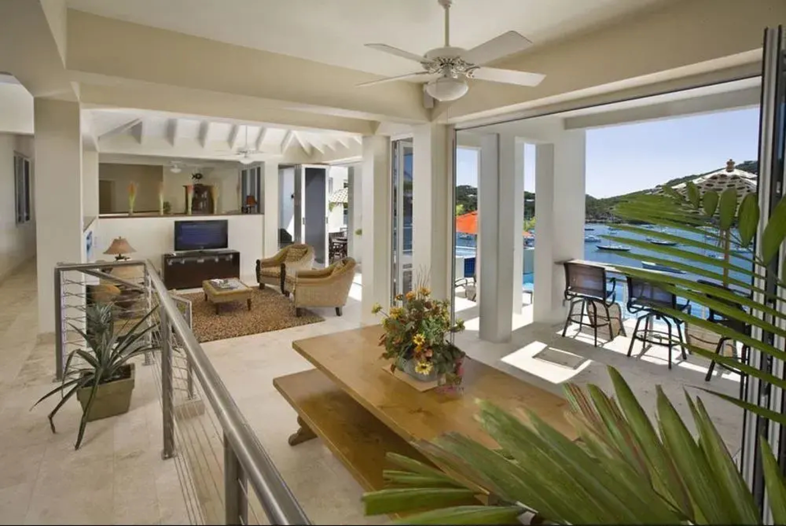 VI Friendship Villa