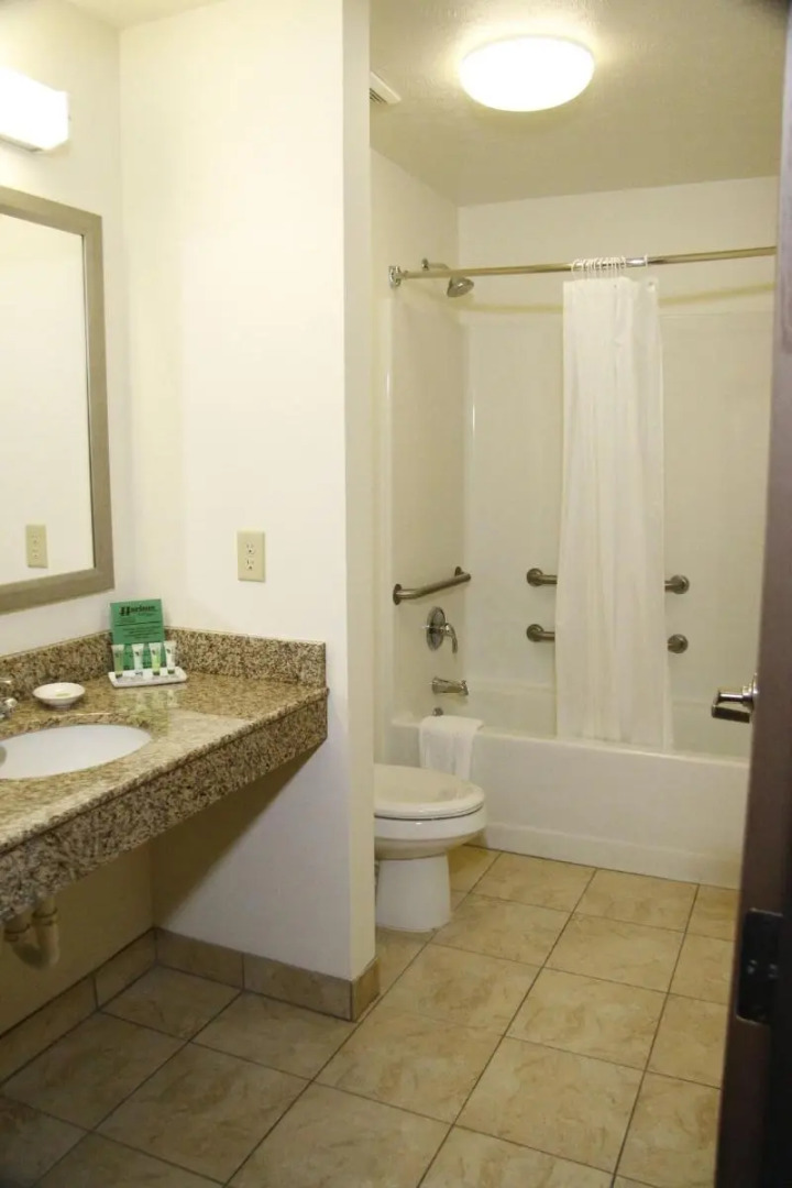 Horizon Inn and Suites