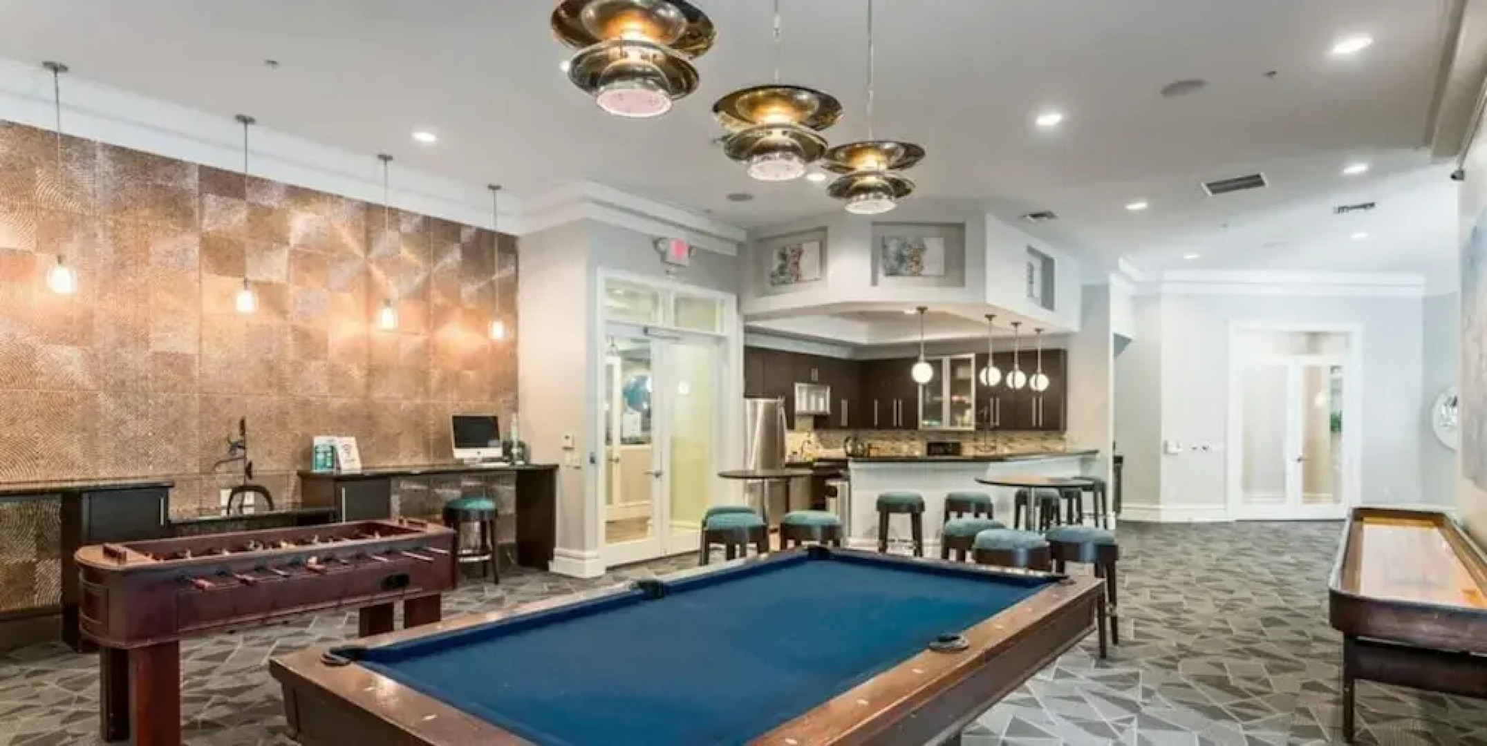 Landing Modern Apartment With Amazing Amenities Id5223