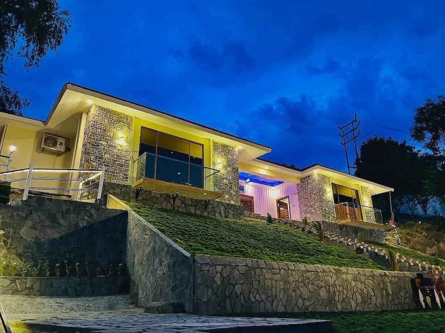 Husnain Resort