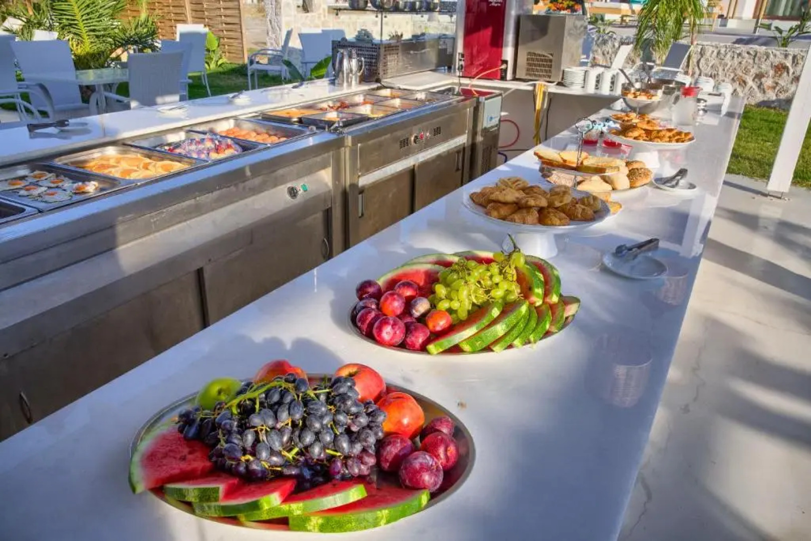 Alia Suites & Alia Beachfront Suites and Spa