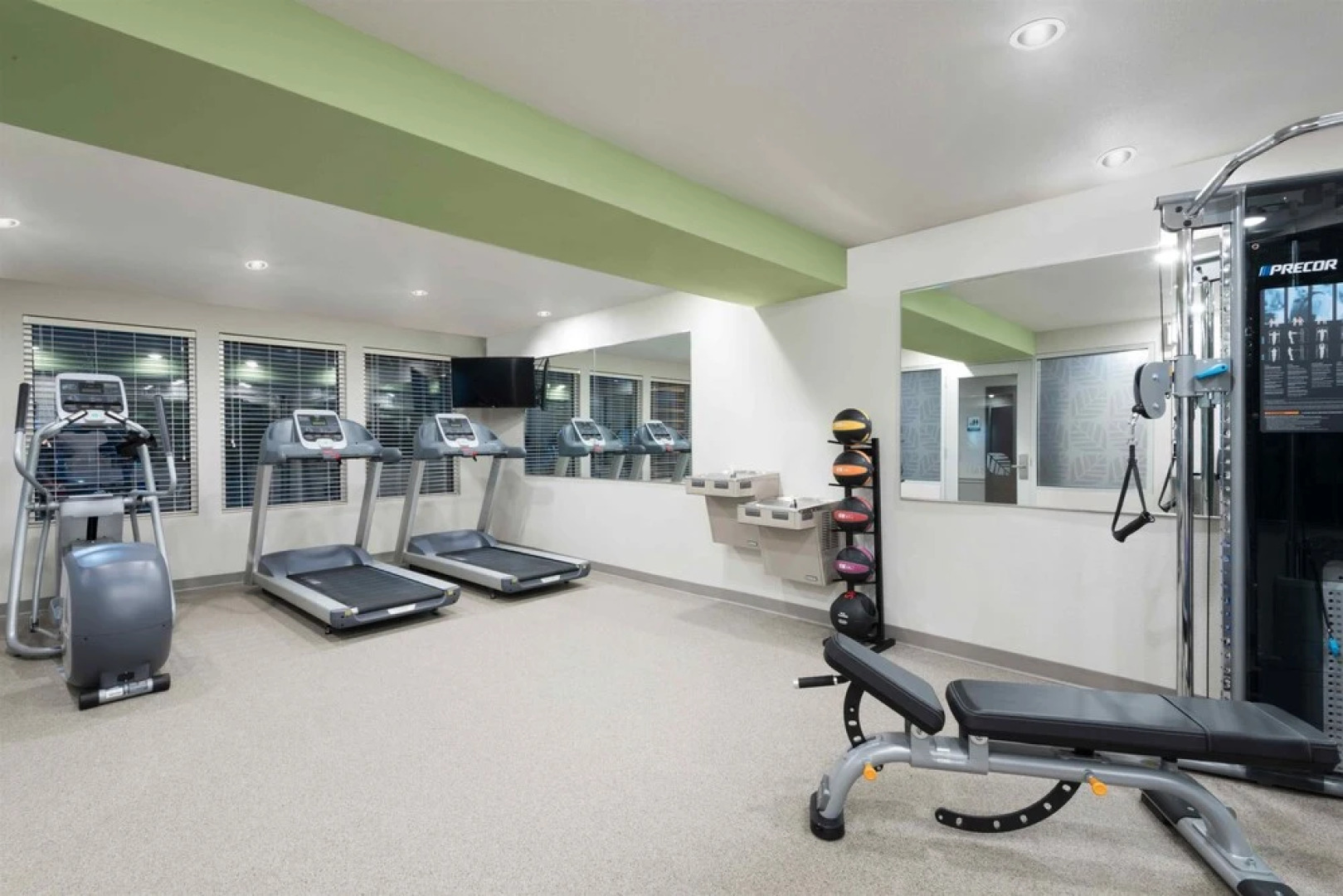 Extended Stay America Select Suites Tampa Brandon East