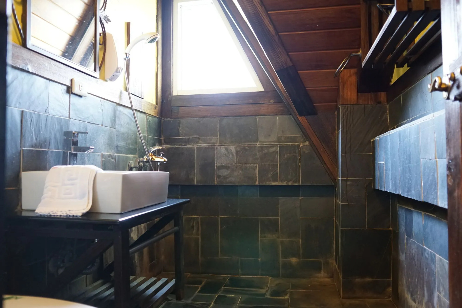 Provence Rose Lodge in Ching Jing