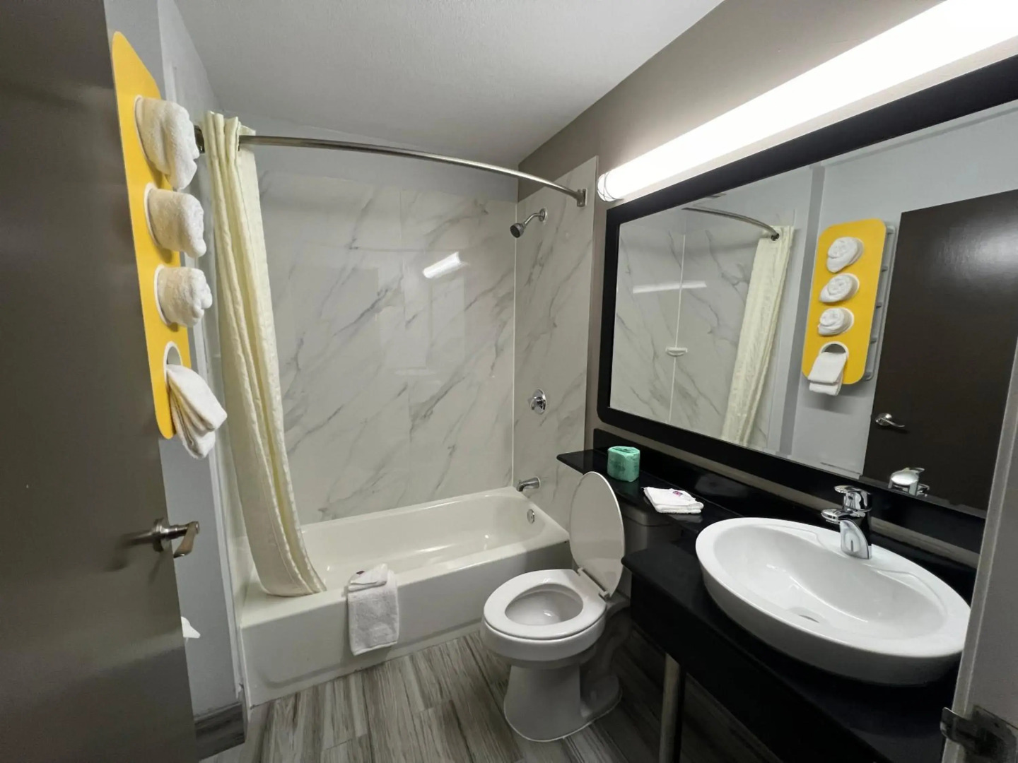 Motel 6 Simpsonville, SC - Greenville