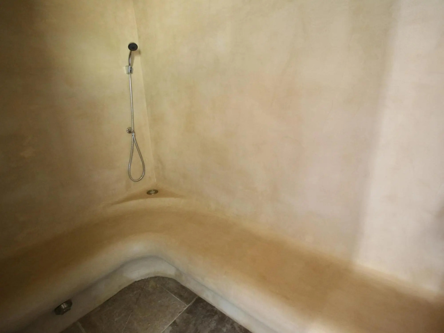 Nice holiday home in Nouvelle-Aquitaine with indoor pool