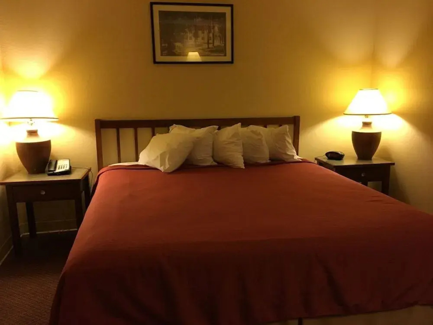 Norwood Inn & Suites