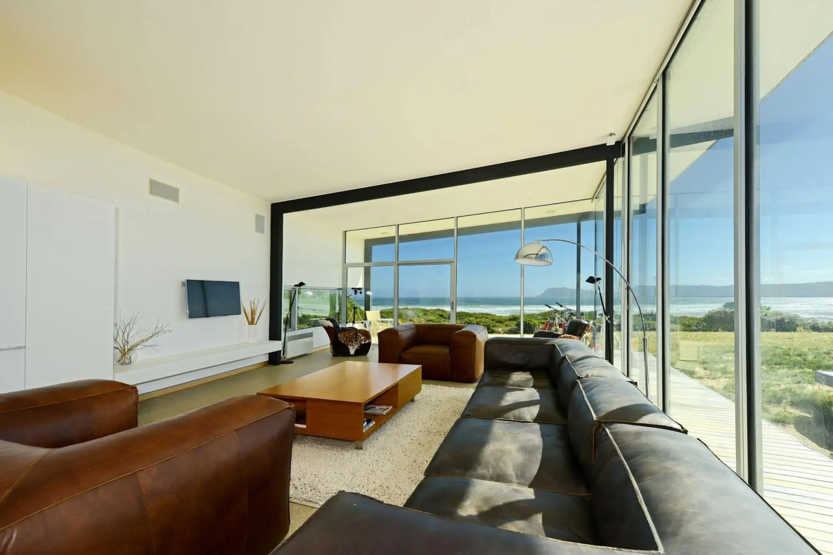 Cloudy Bay Beach House