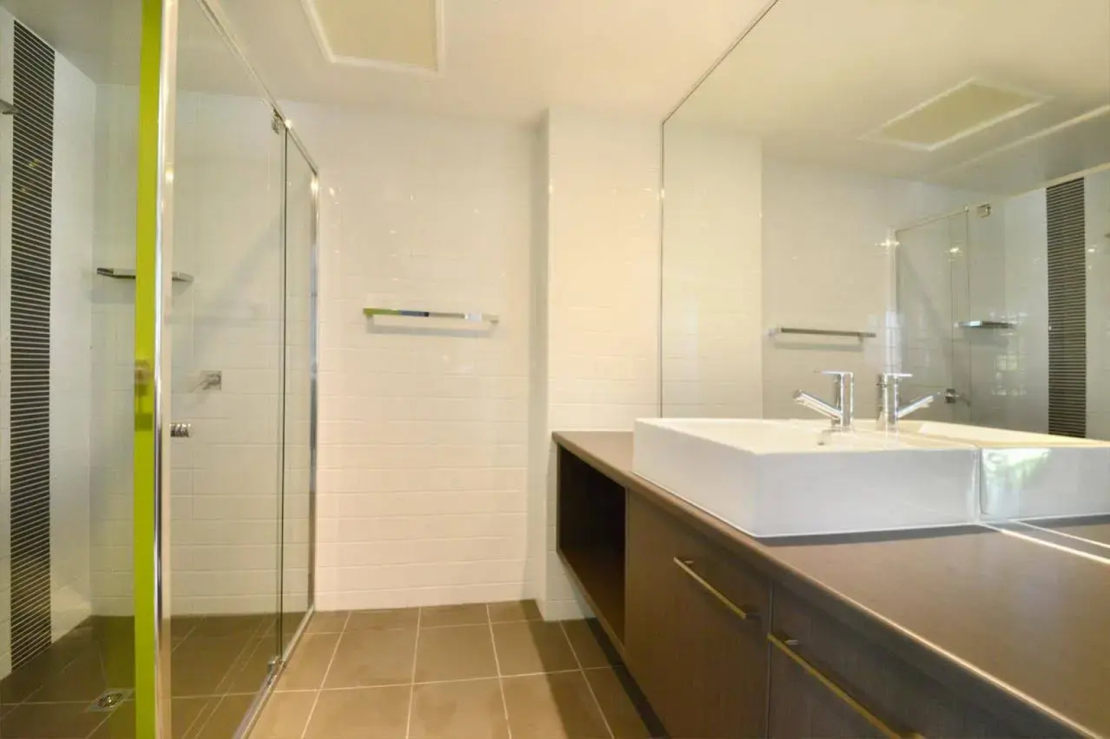 Mackay Oceanside Central Hotel