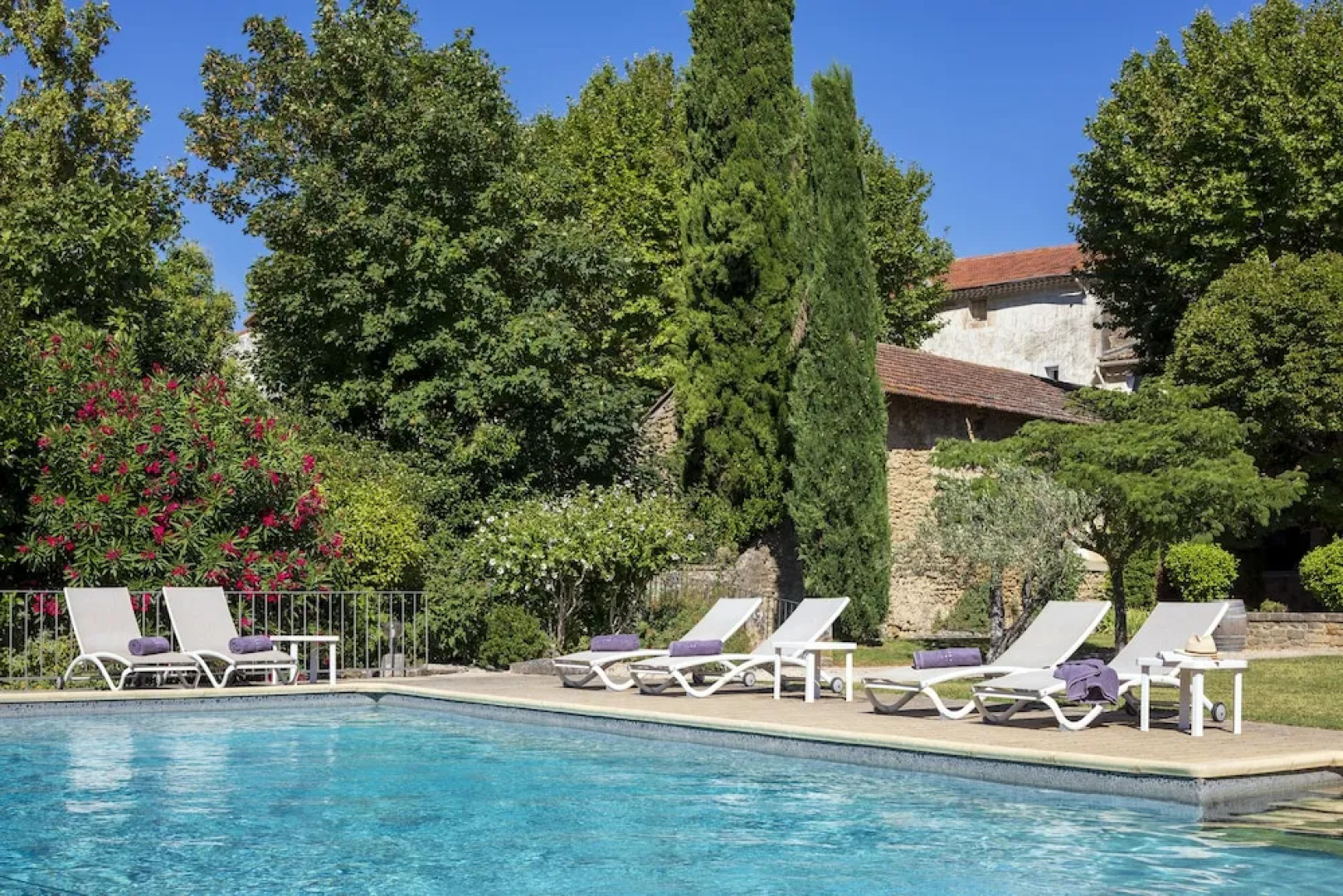 Le Pré du Moulin - Maison Alonso - Hôtel Restaurant