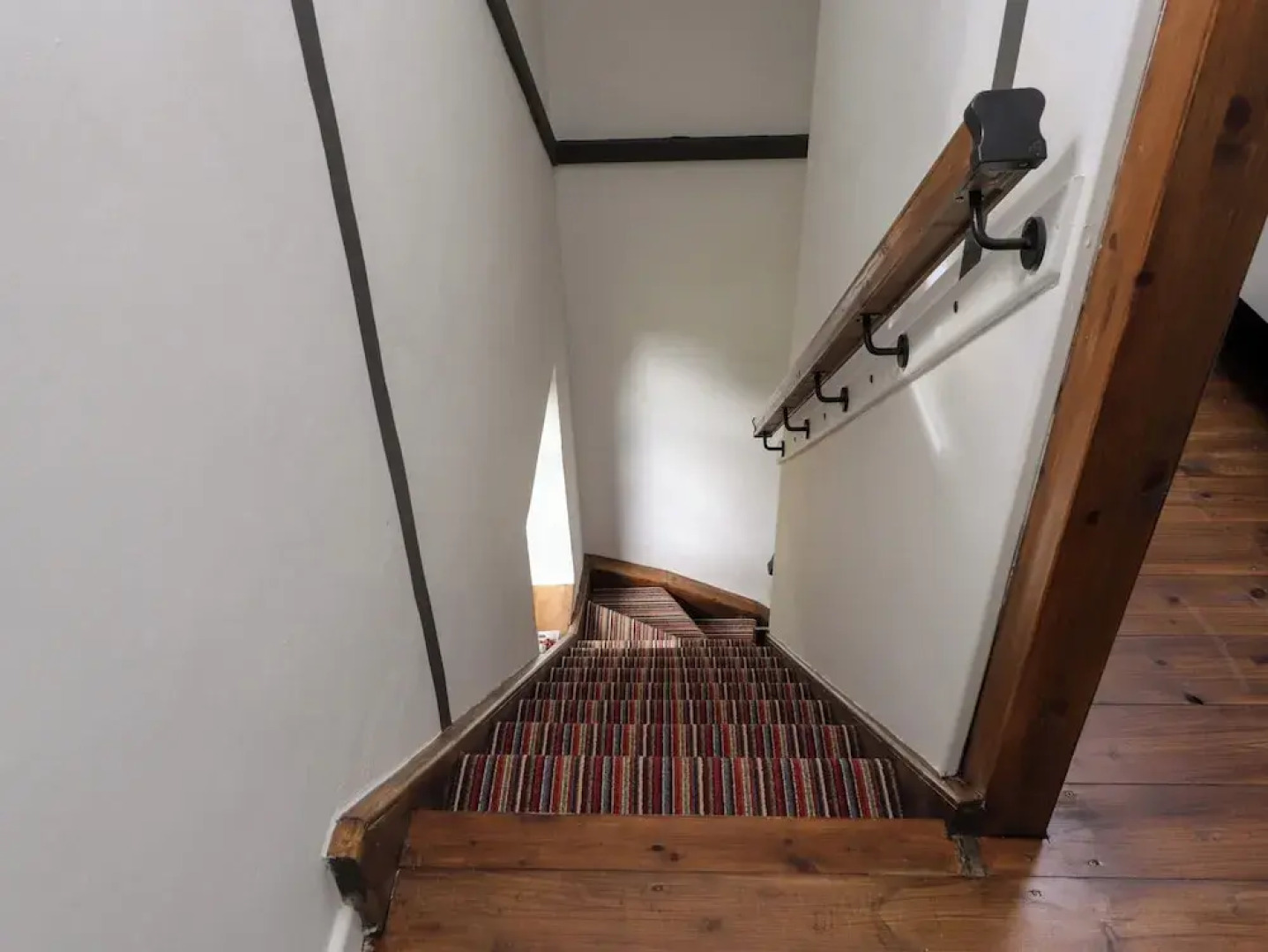 Bwthyn Gwyn Ty'n Y Pant