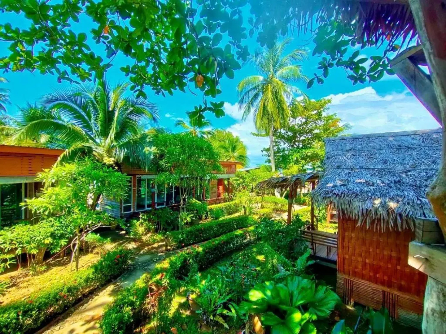 Mook Montra Resort Sea Front