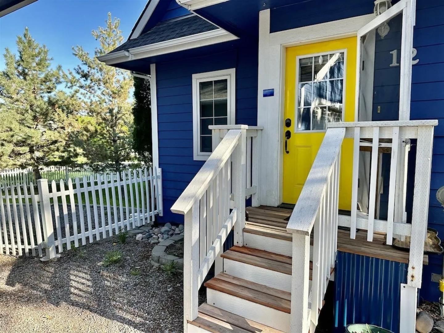 Rf12 Flathead River Haven