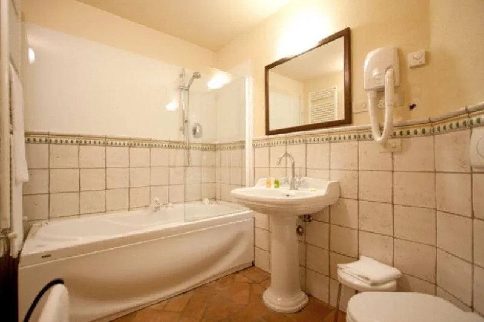 Country Hotel Torre Santa Flora