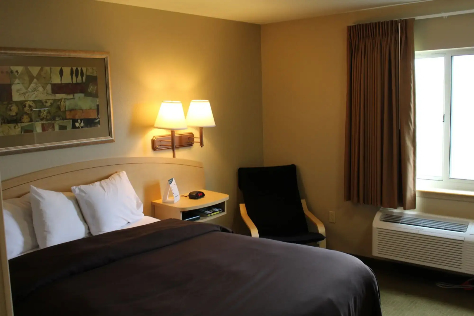 Suburban Studios Triadelphia - Wheeling at The Highlands