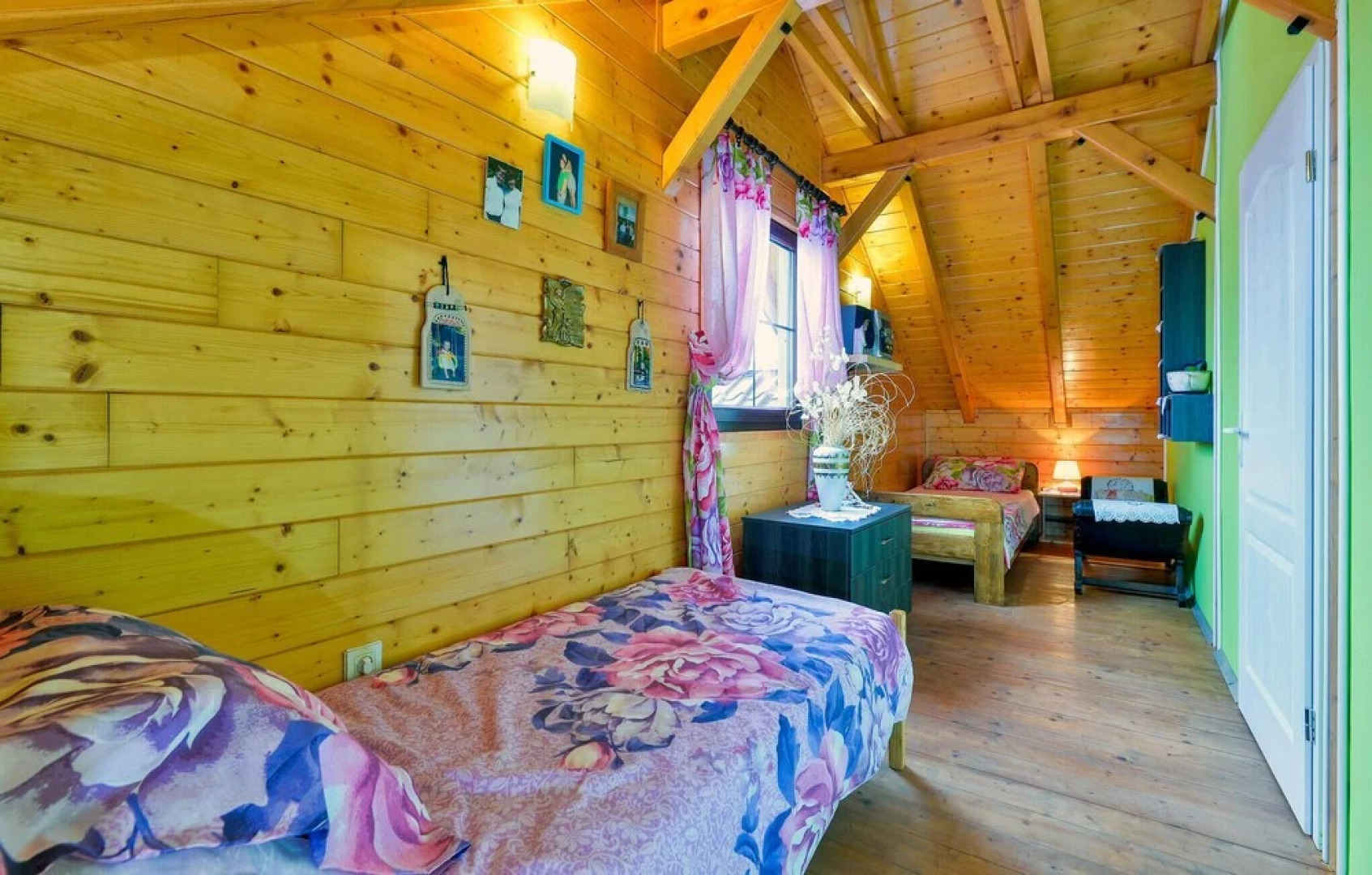 Awesome Home in Donja Zelina With 3 Bedrooms, Wifi and Outdoor Swimming Pool