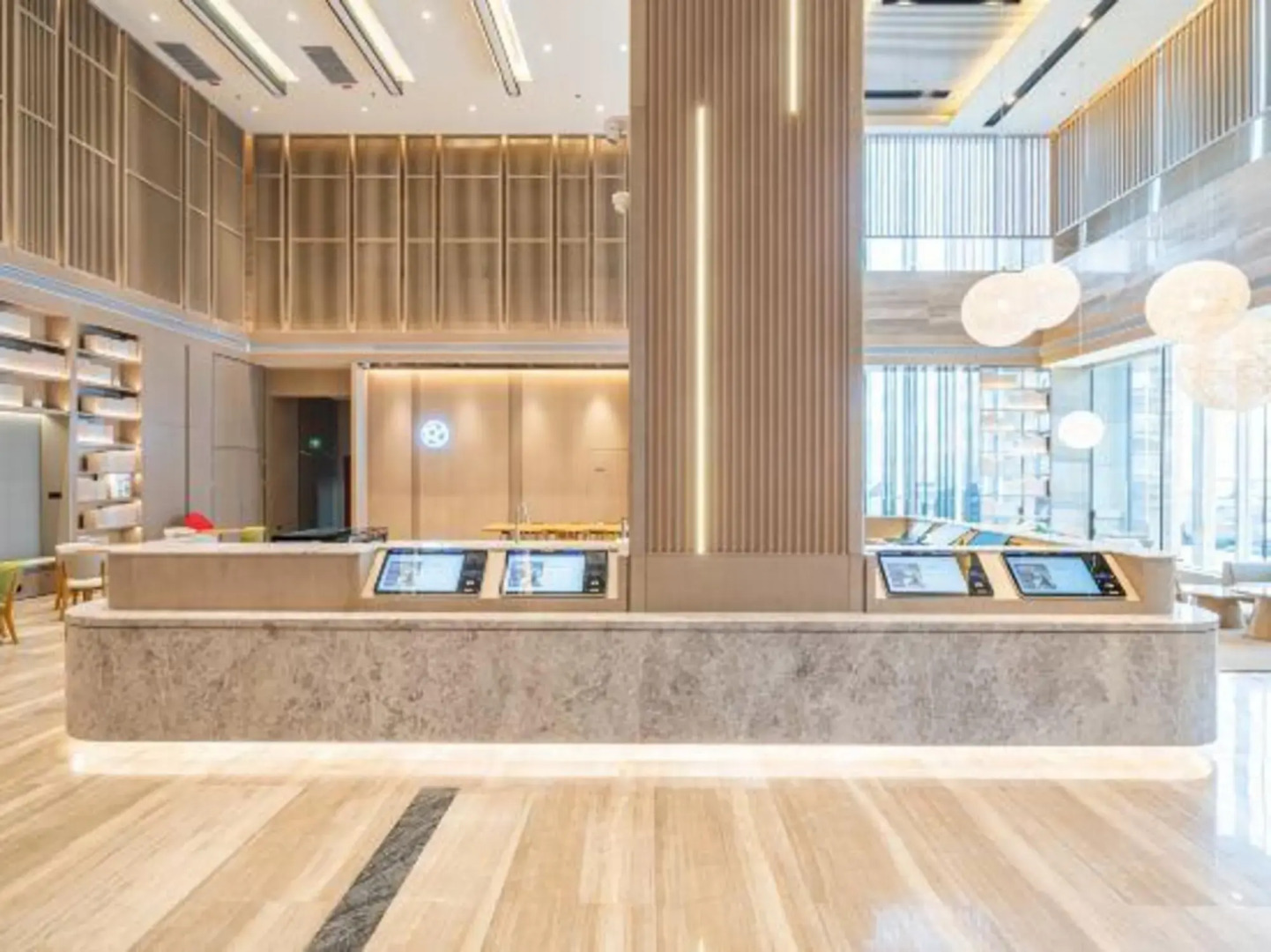 Starway Hotel (Changji Dongfang Plaza)