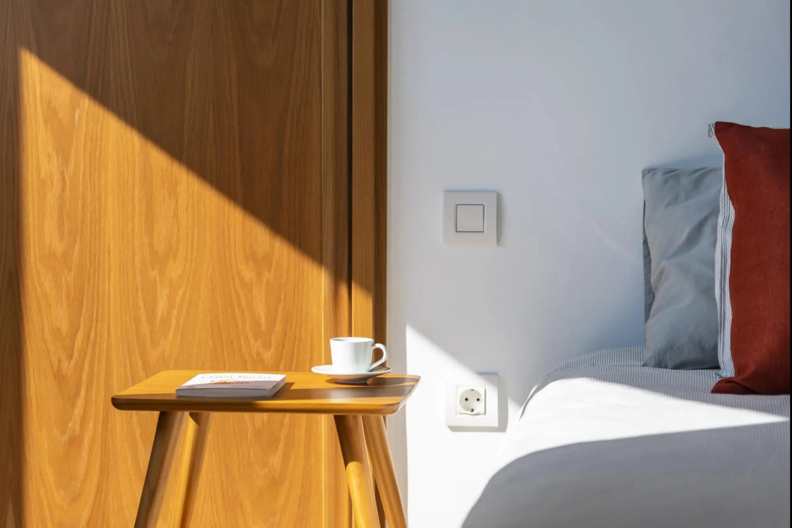 Design house with roof terrace ocean views