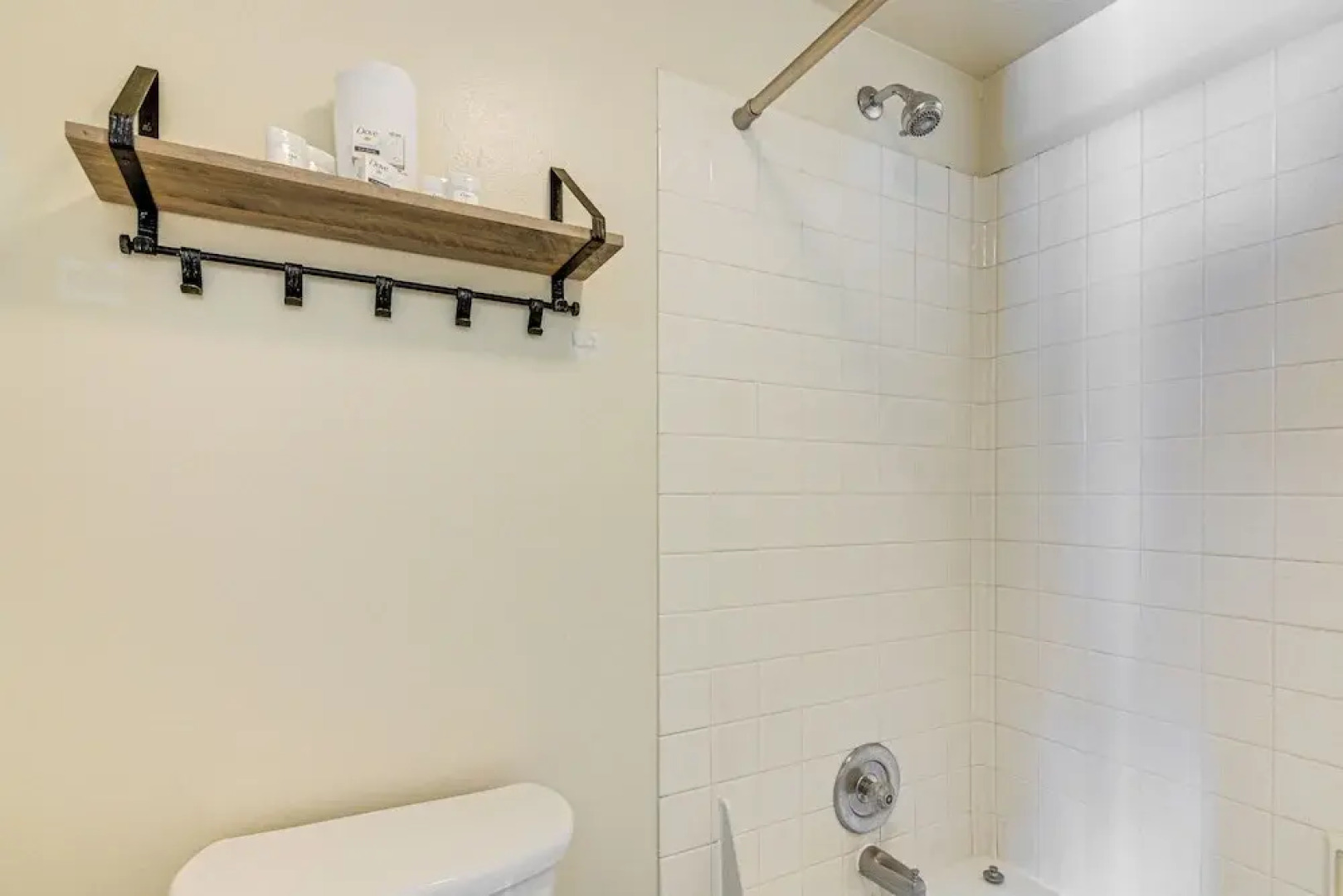 Walk to Lifts: Brian Head Condo w/ Ski Locker!