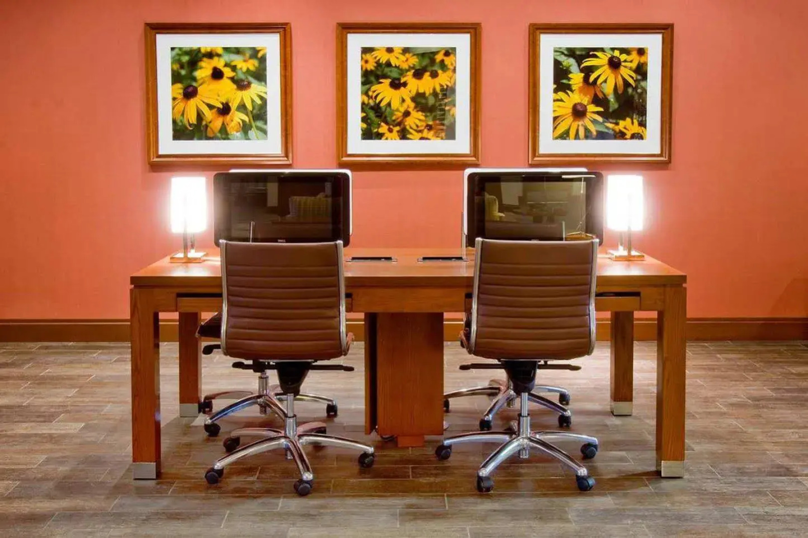 DoubleTree by Hilton Raleigh - Cary