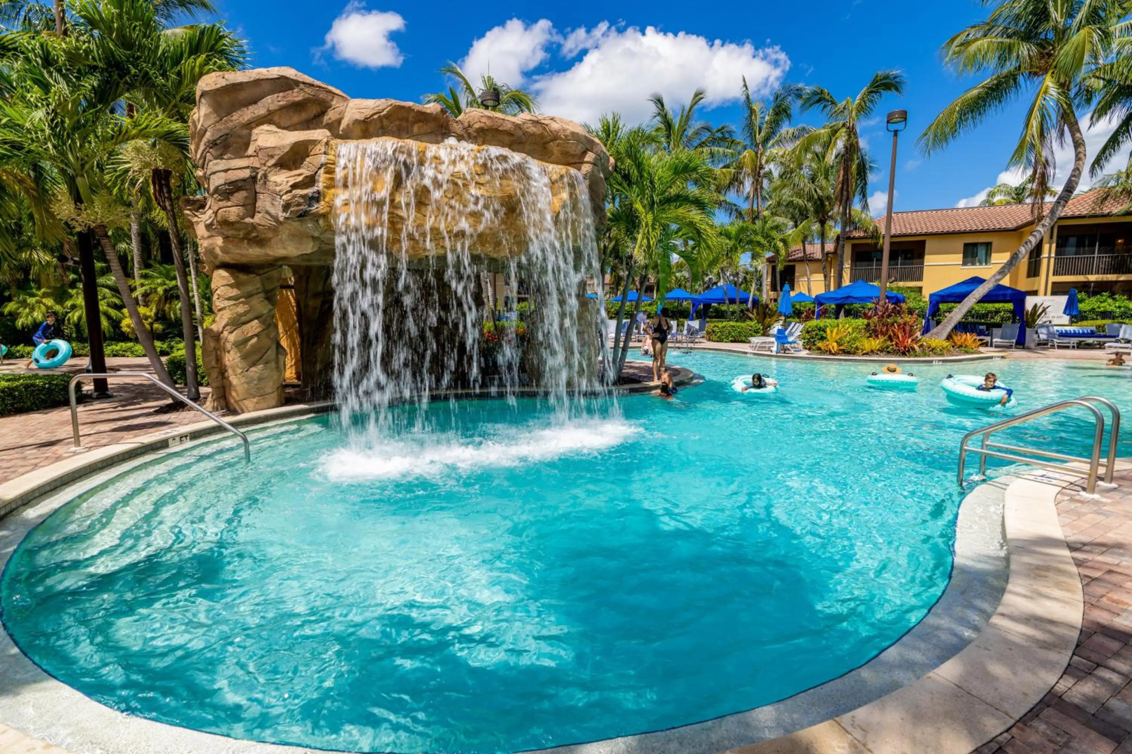 Naples Bay Resort The Cottages