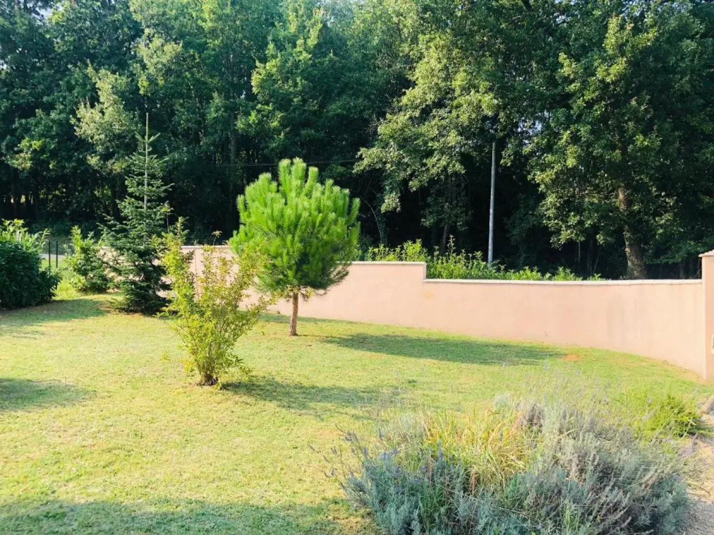 Villa piscine privée vallée châteaux Dordogne