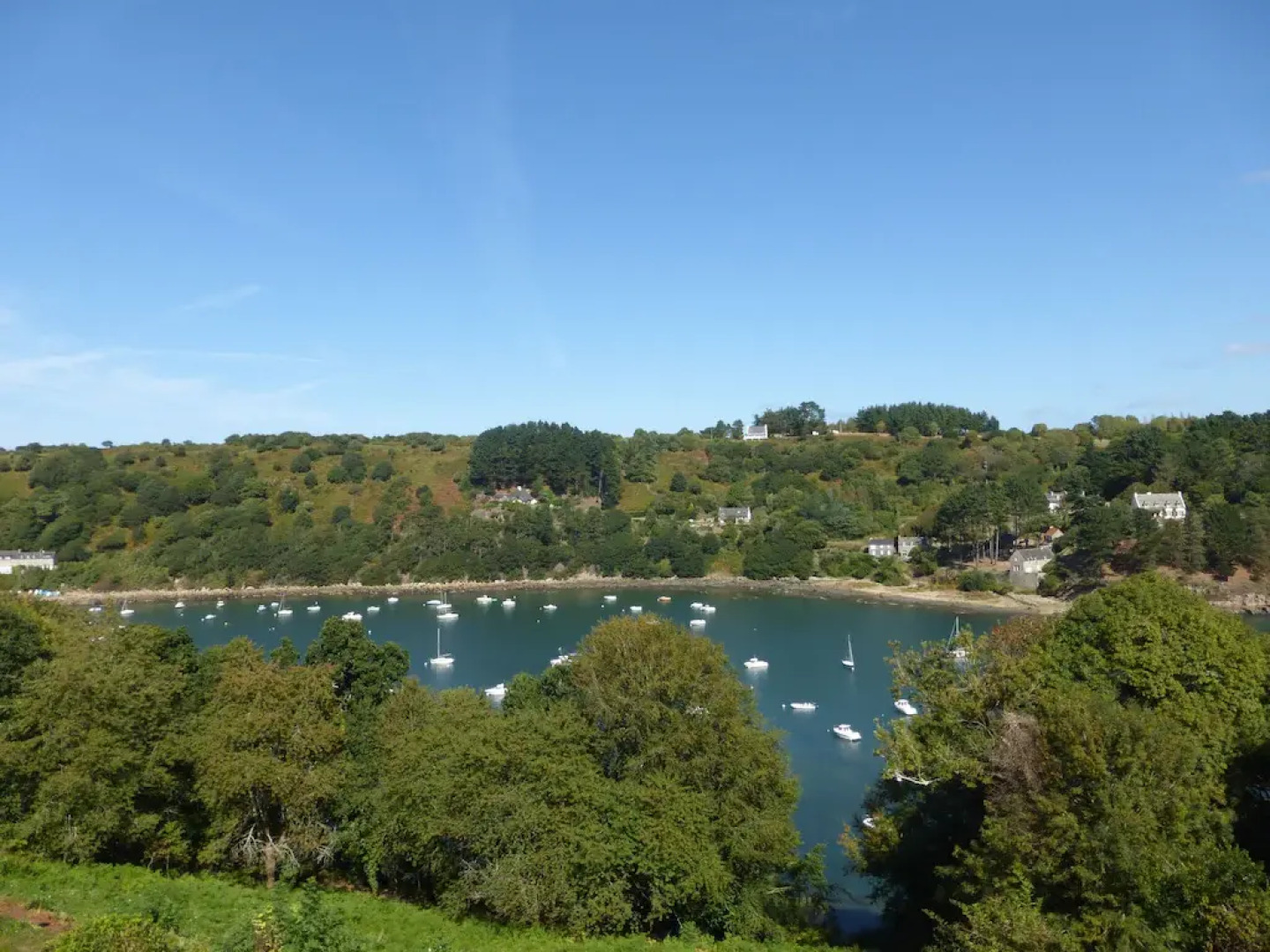 Holiday accommodation, near the beach, Ploulec'h (2nd floor, 2 bedrooms)