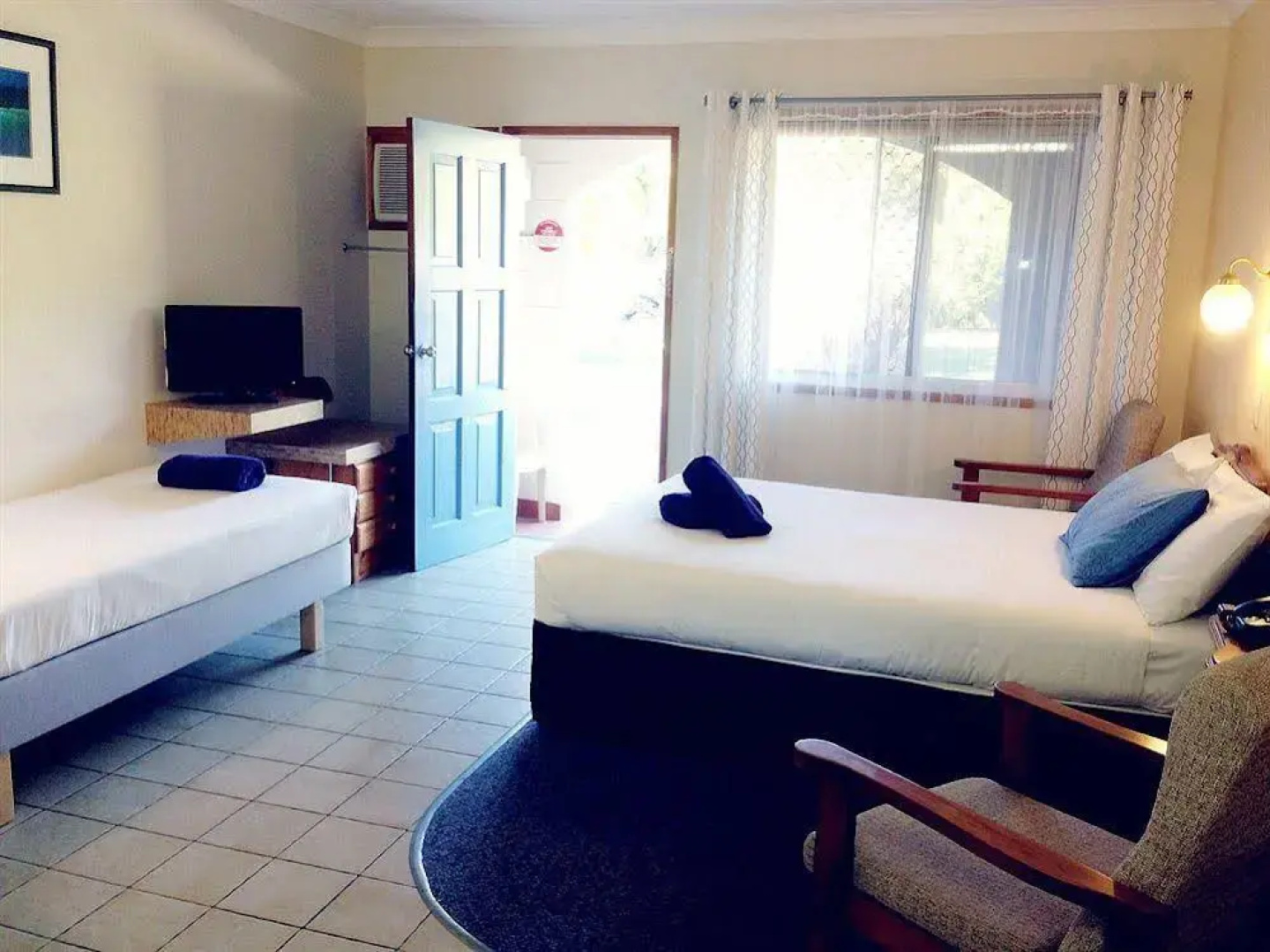 Paradise Court