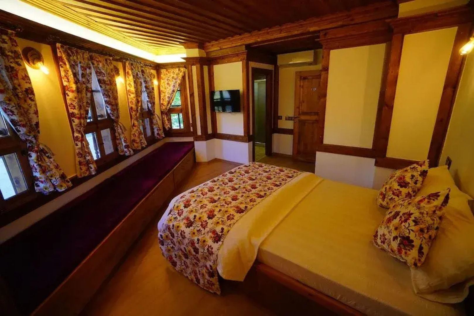 Yeni Konak Hotel