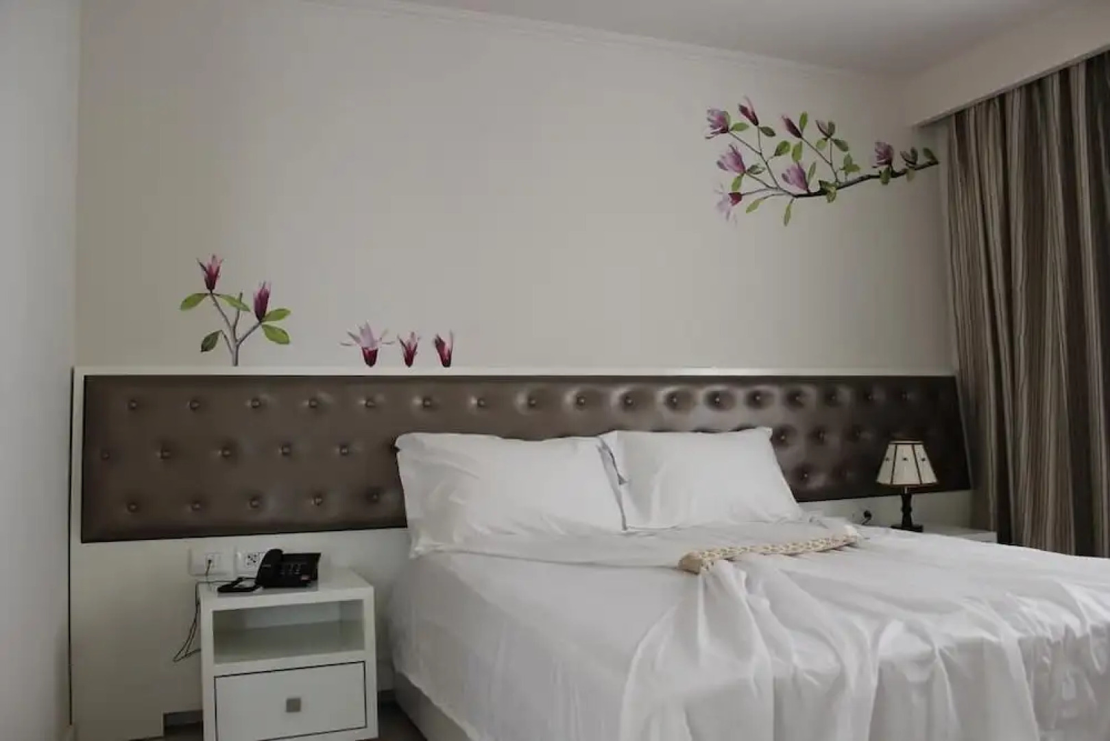 Select City Center Hotel