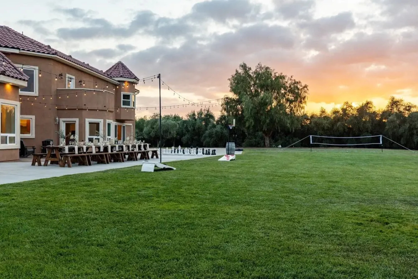 Wilson Creek Manor By Avantstay Sleeps 10! Amazing Estate w/ Pool & Game Room