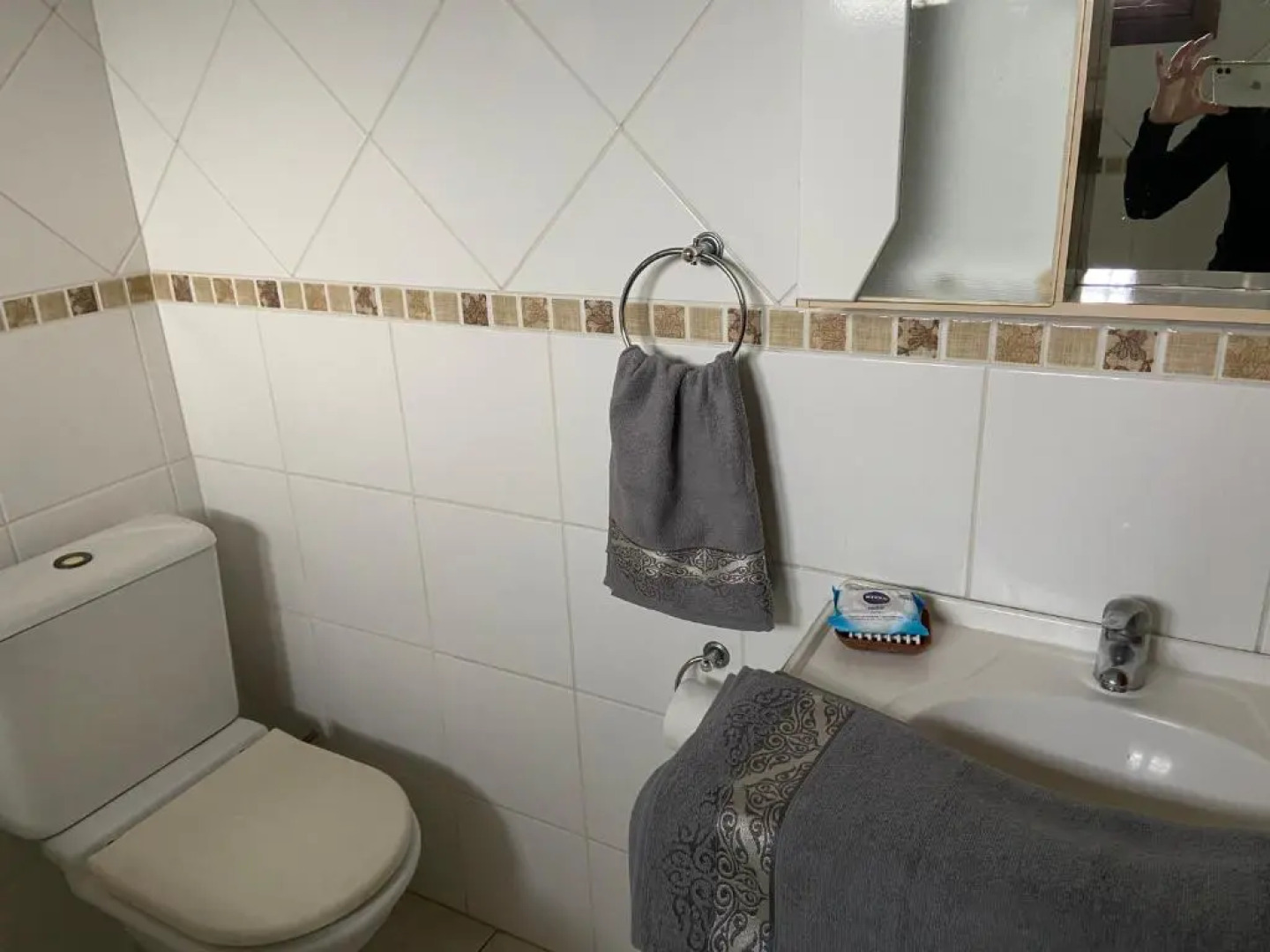 Sobrado Oktober com Piscina