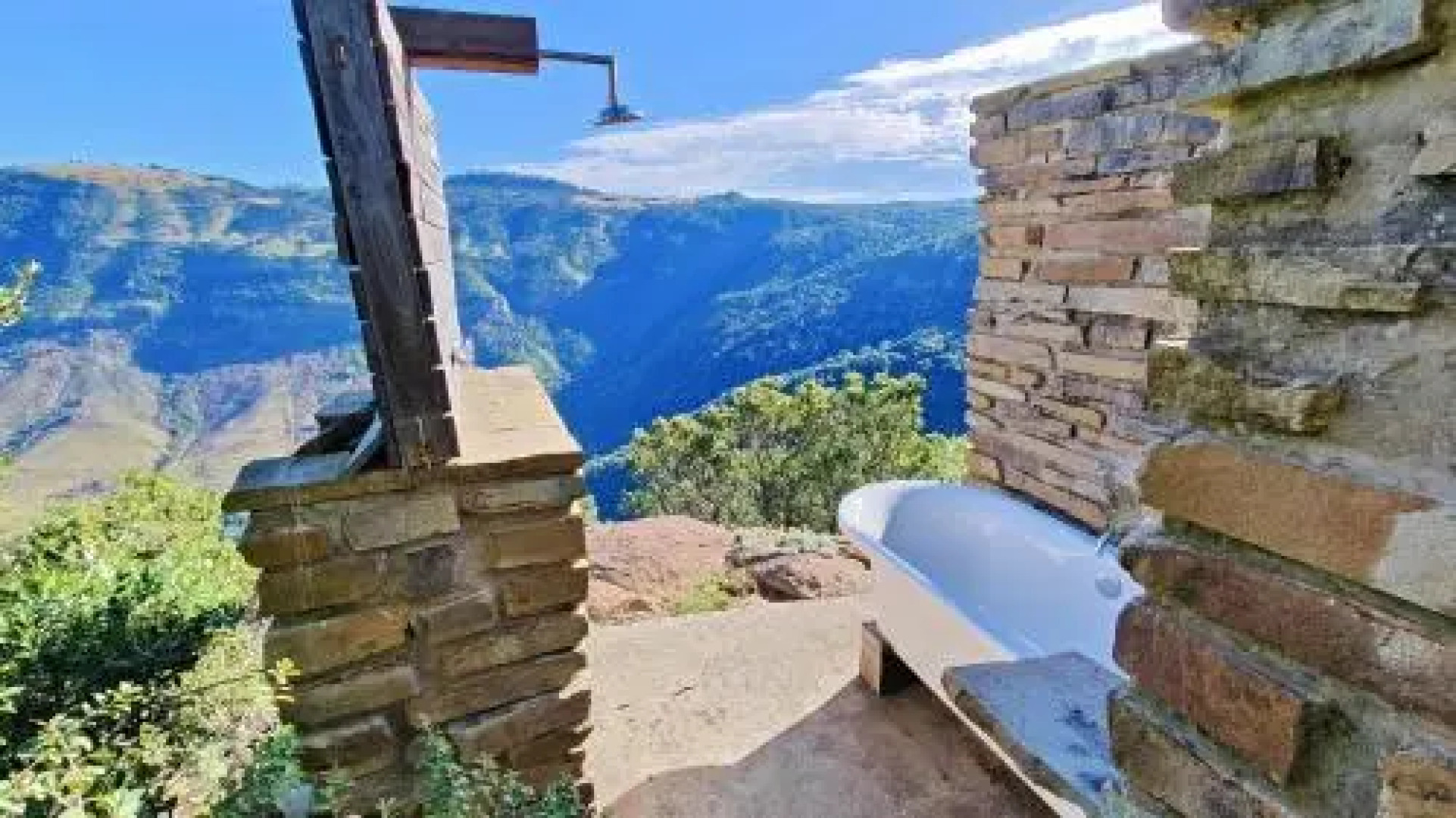 The Edge Mountain Retreat