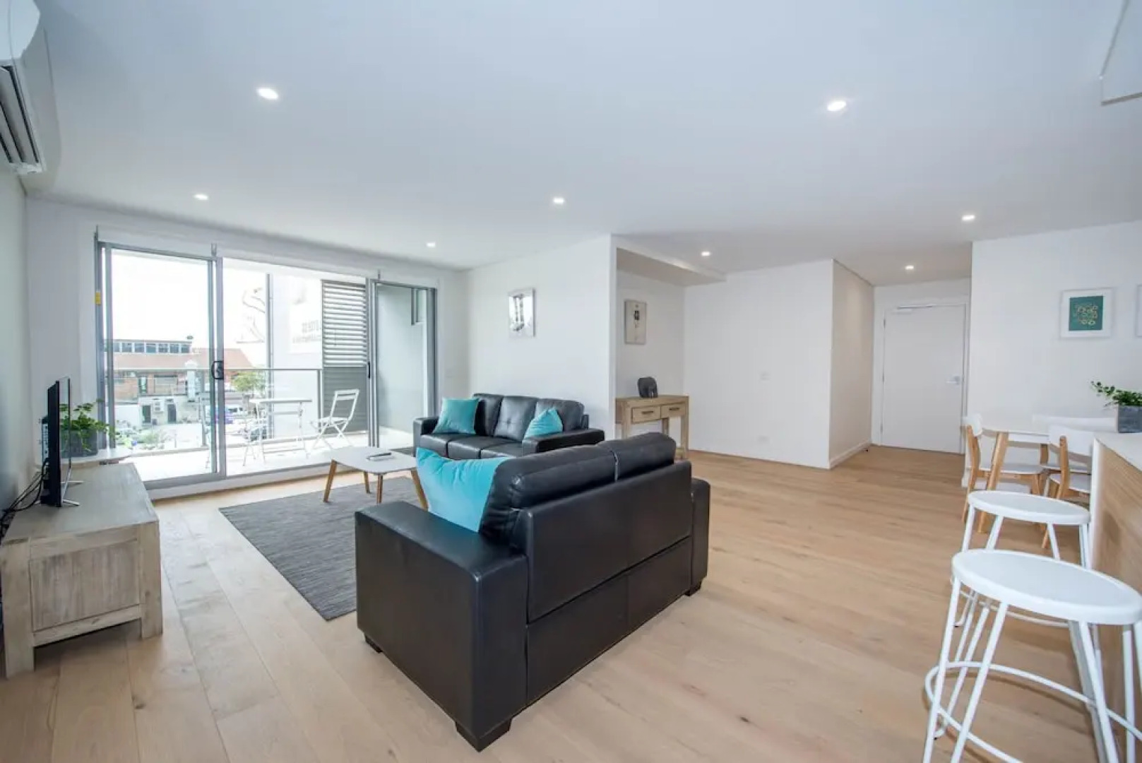 The Shoal Unit 203 Shoal Bay