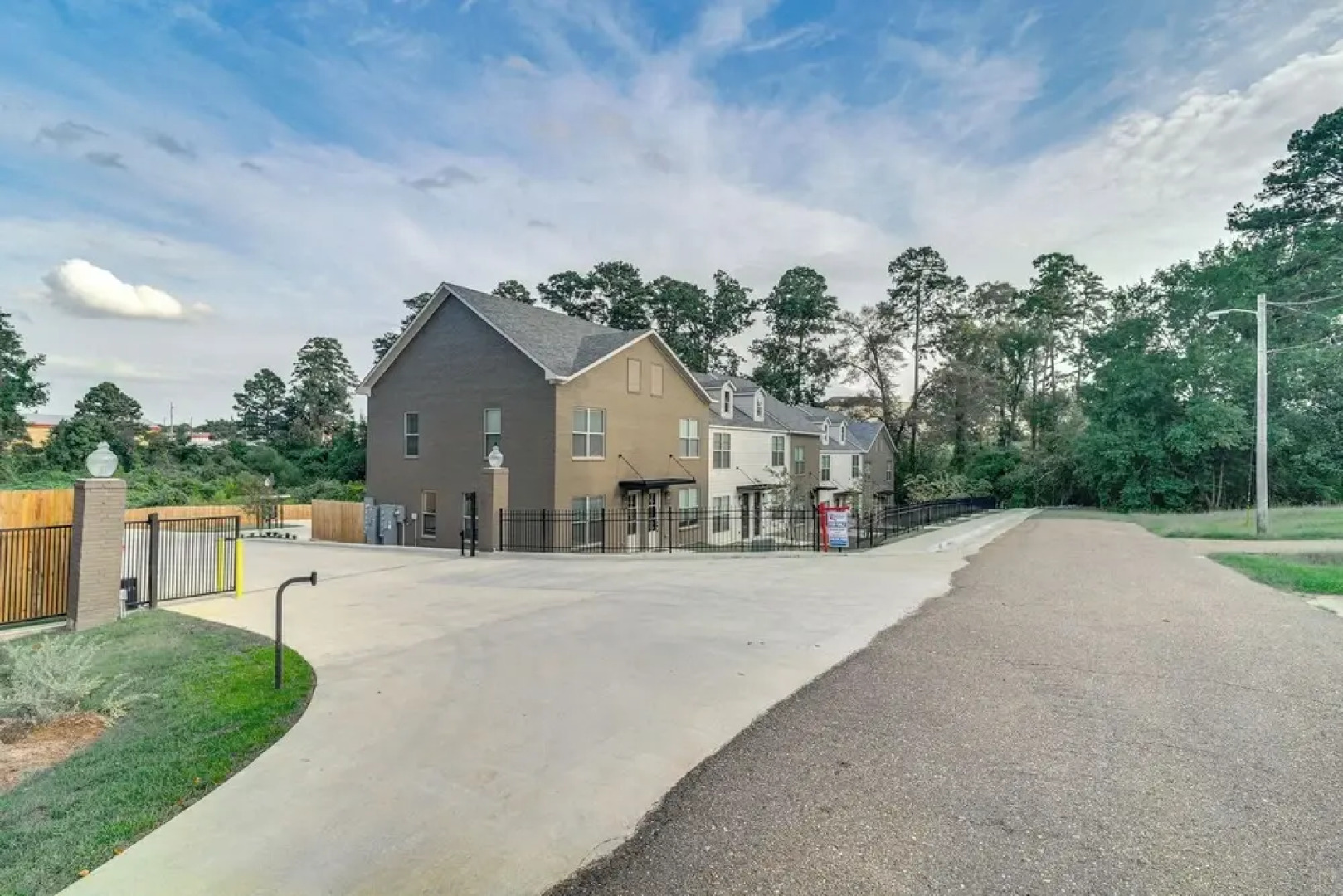 Walk to Louisiana Tech: Ruston Townhome