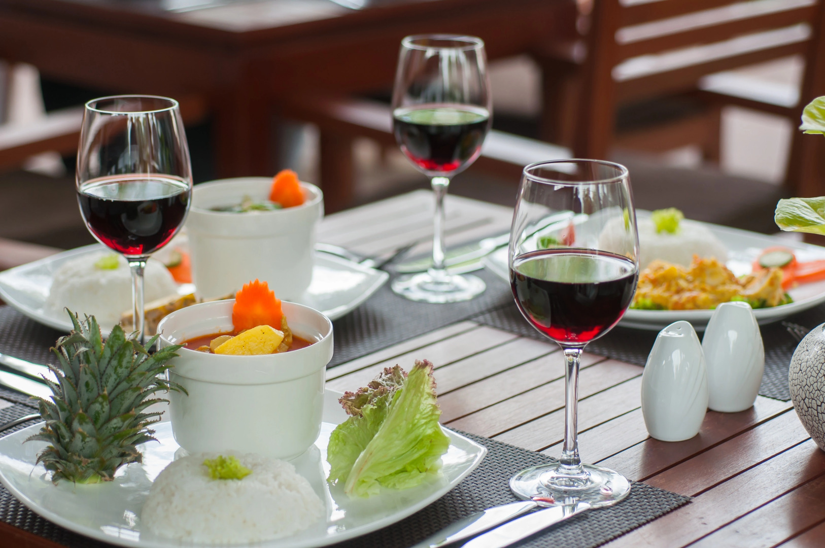 Landing Gold By Amatak