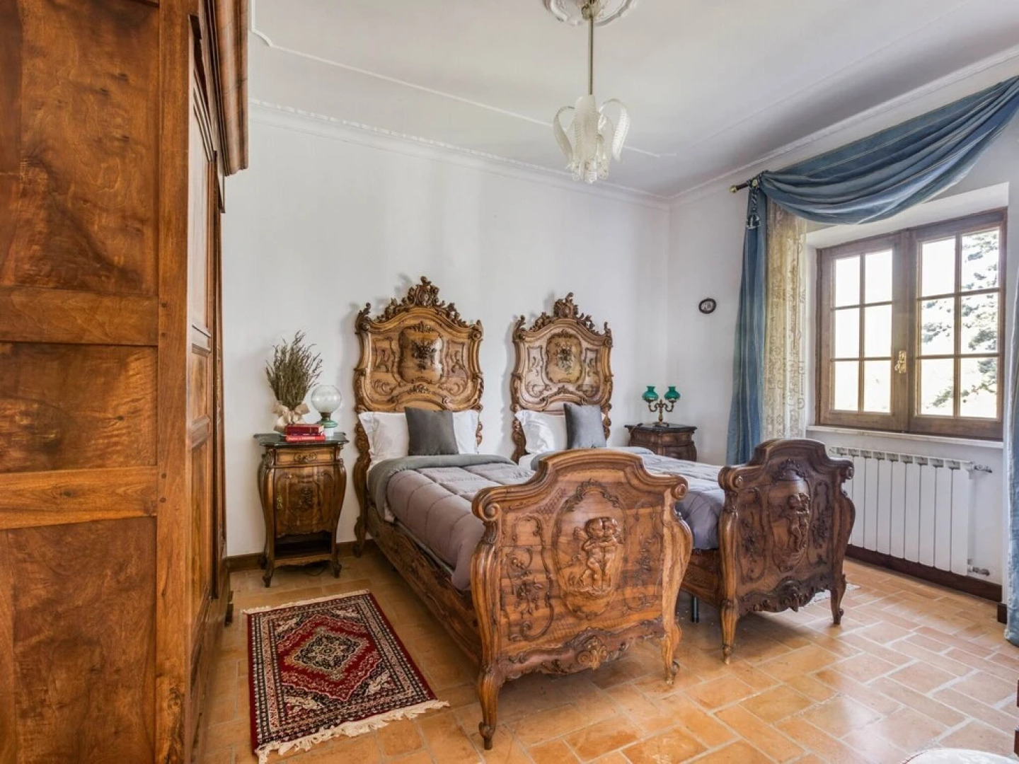 Graceful Holiday Home in Poggio Catino With Swimming Pool