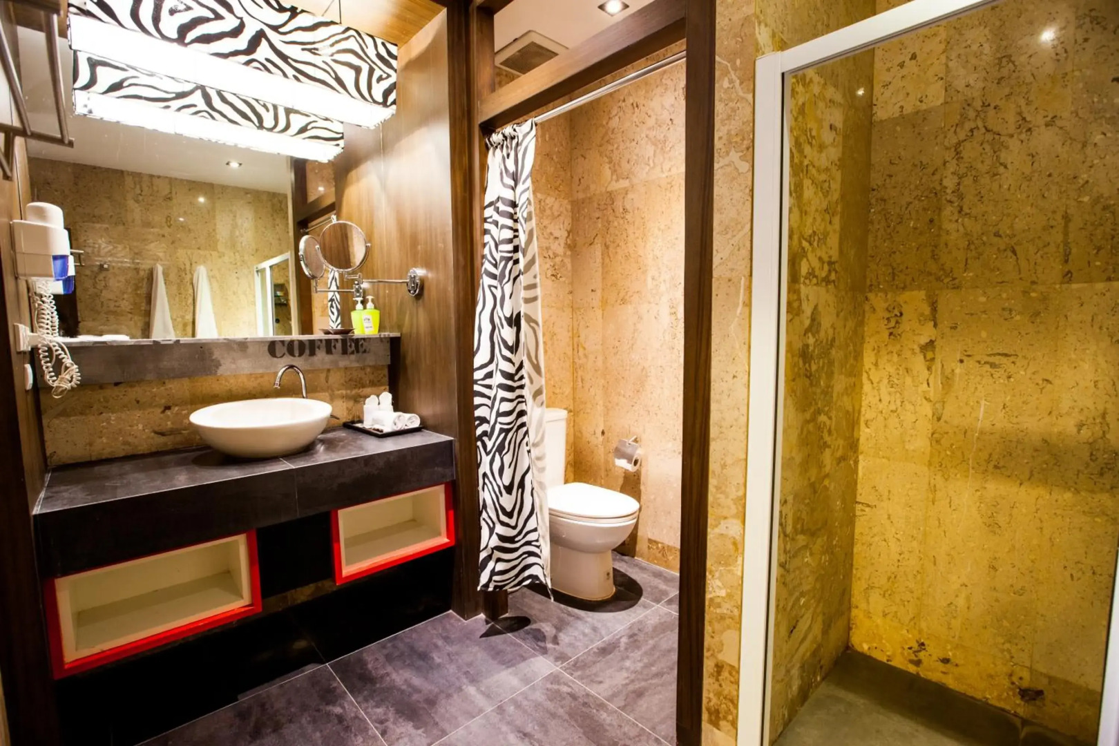 Amenity Apartel Samui