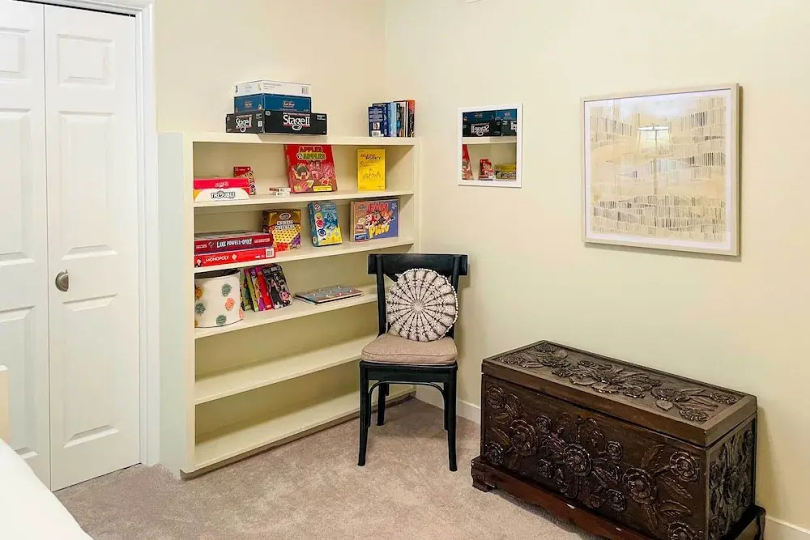 Lake Powell Views: Mid-century Home in Page