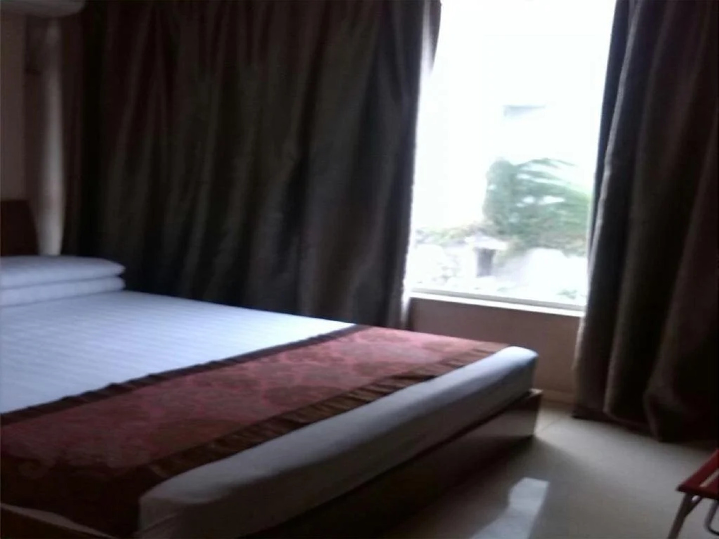 Haojing Business Hotel