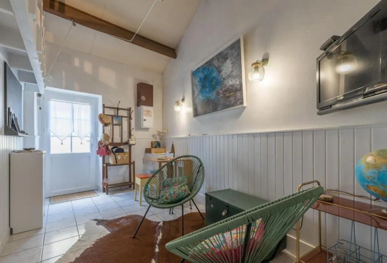 Charmante petite maison à 50m de la plage